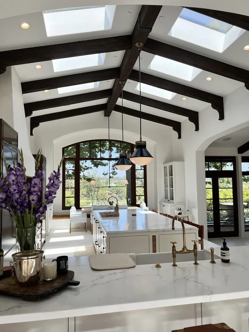 Encinitas electrician - Residential lighting and electrical services in Encinitas, CA