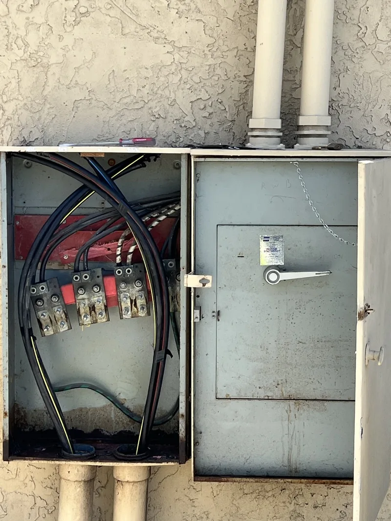 Vista electrician - Electrical panel and service upgrades in Vista, CA